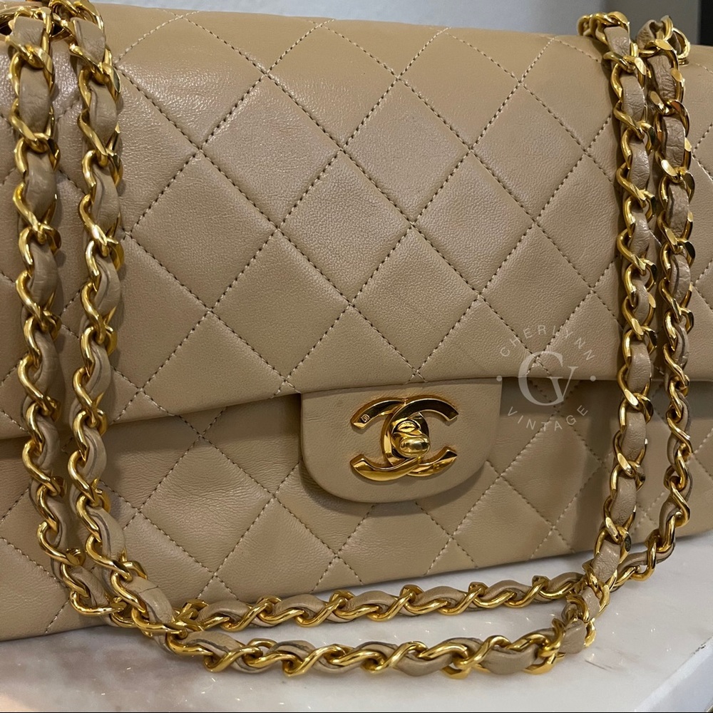 SOLD - AUTHENTIC VINTAGE MEDIUM BEGIE CF